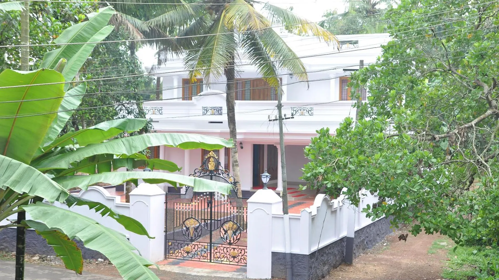 Cozy Homes Nedumbassery