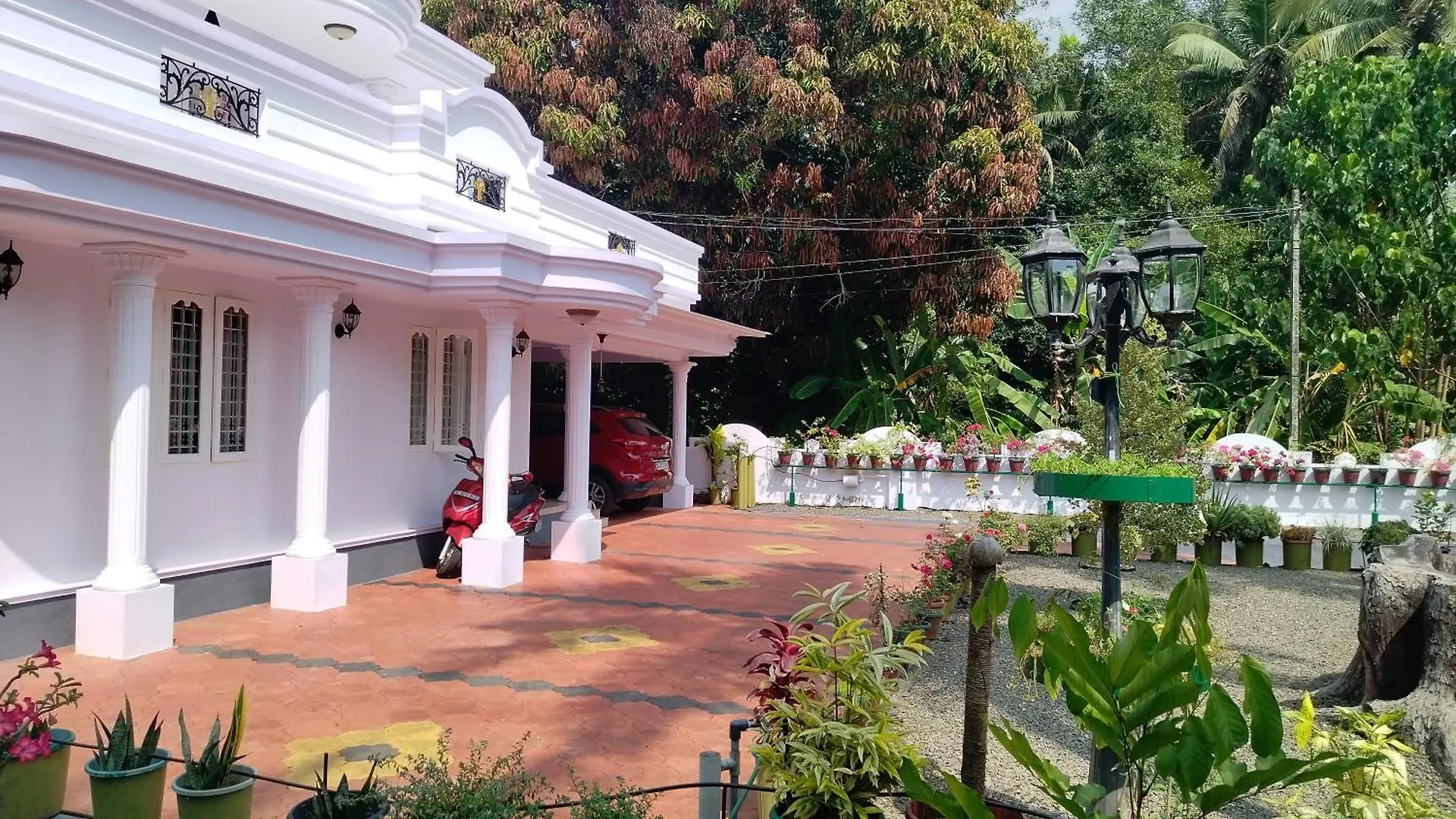Cozy Homes Nedumbassery