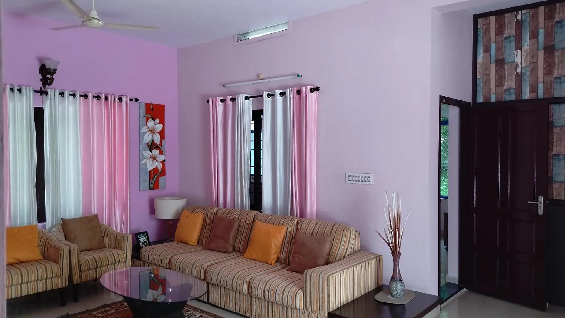 Cozy Homes Nedumbassery 0*,